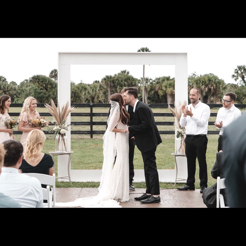 Bo & Luca Rosa Veil - Picture 5 of 11
